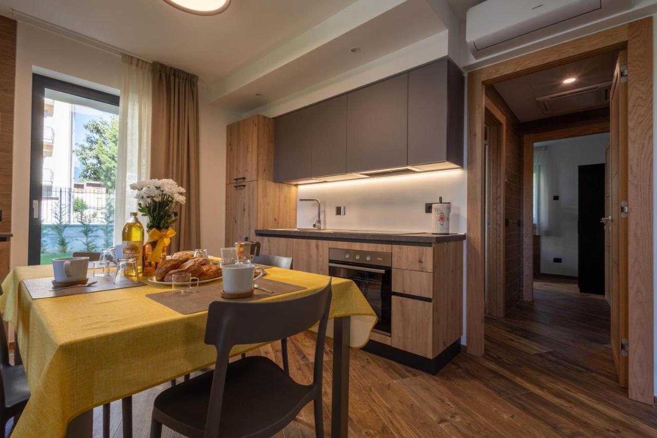 San Martin Holidays Home - Stay, Work & Fun Pont-Saint-Martin Eksteriør billede
