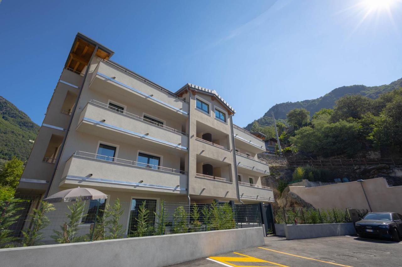 San Martin Holidays Home - Stay, Work & Fun Pont-Saint-Martin Eksteriør billede